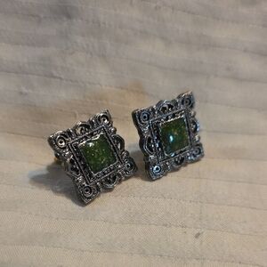 Elegant Green and Silver Square Earrings